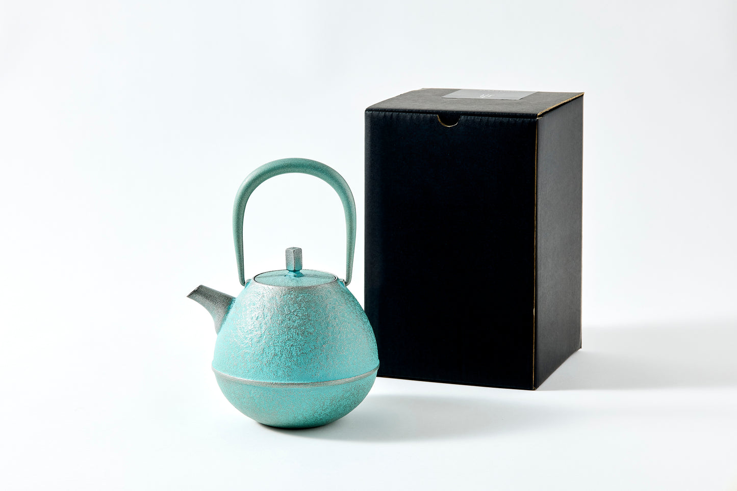Nanbu Ironware Egg Teapot Large *Limited Edition