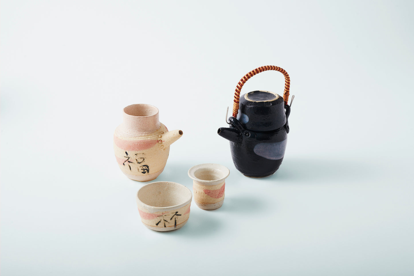 Kisha Teapot Set - Inviting Fortune Theme