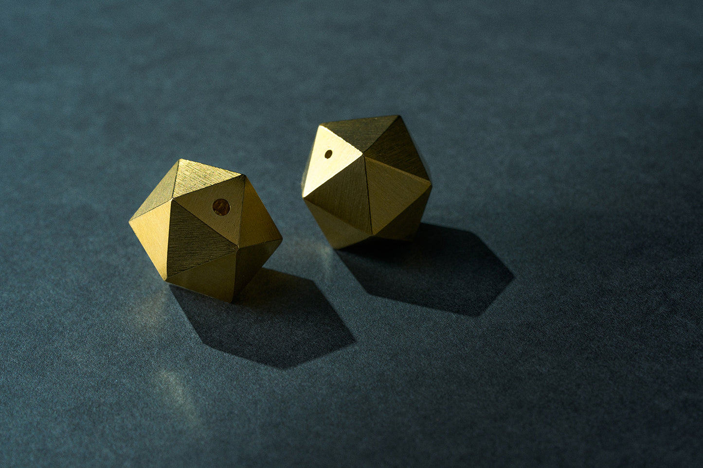 poly incense holder <brass>