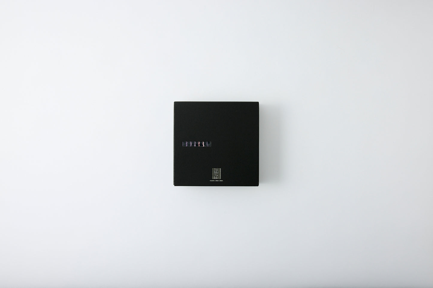 GOLDPEARL × SHIMA-SHIMA – Face Towel