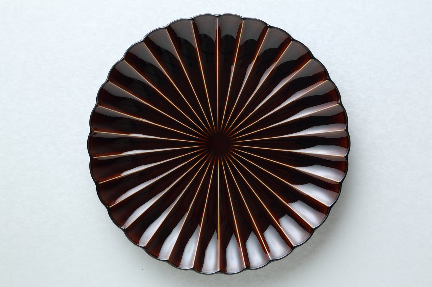 11-inch Plate Lacquer Brown