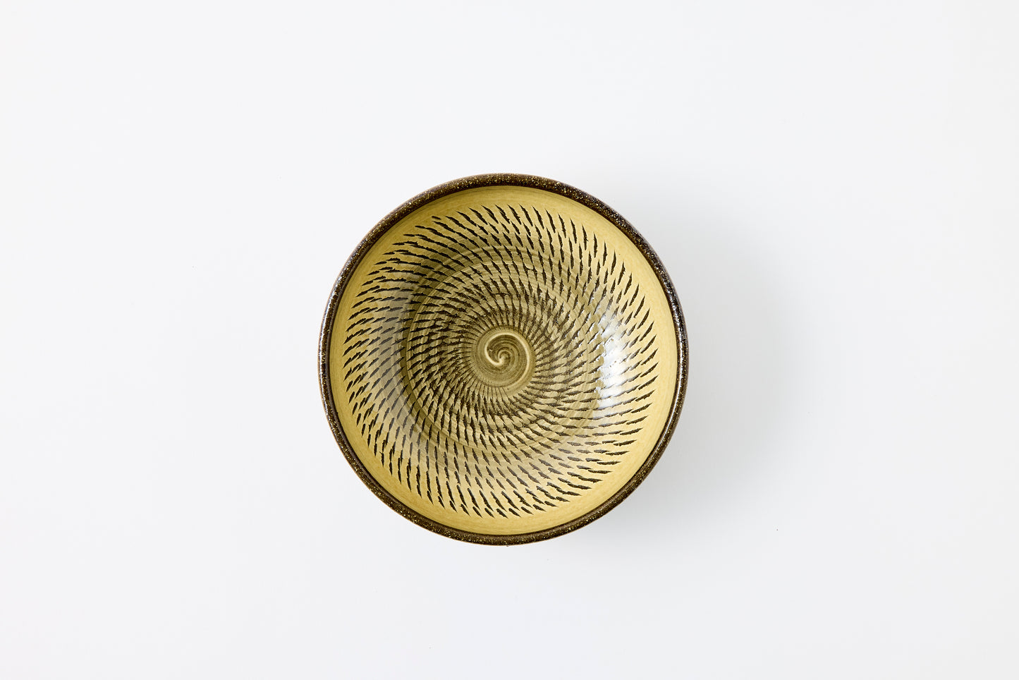 FD Yellow Glaze Tobikanna Round Flat Bowl Hasami Porcelain