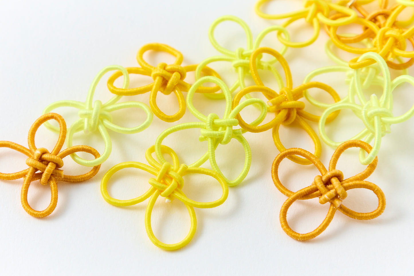 Flower Garden | Non-Pierced Earrings (Resin) - Sunlit Glow
