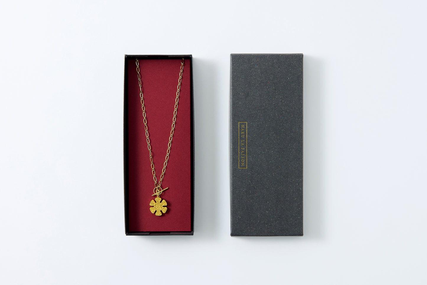 HAKUCESSORY Necklace Health Luck Gold