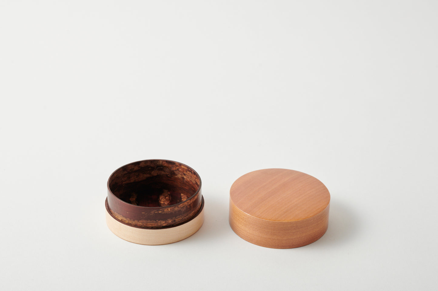 2-Color Confectionery Container – Sakura