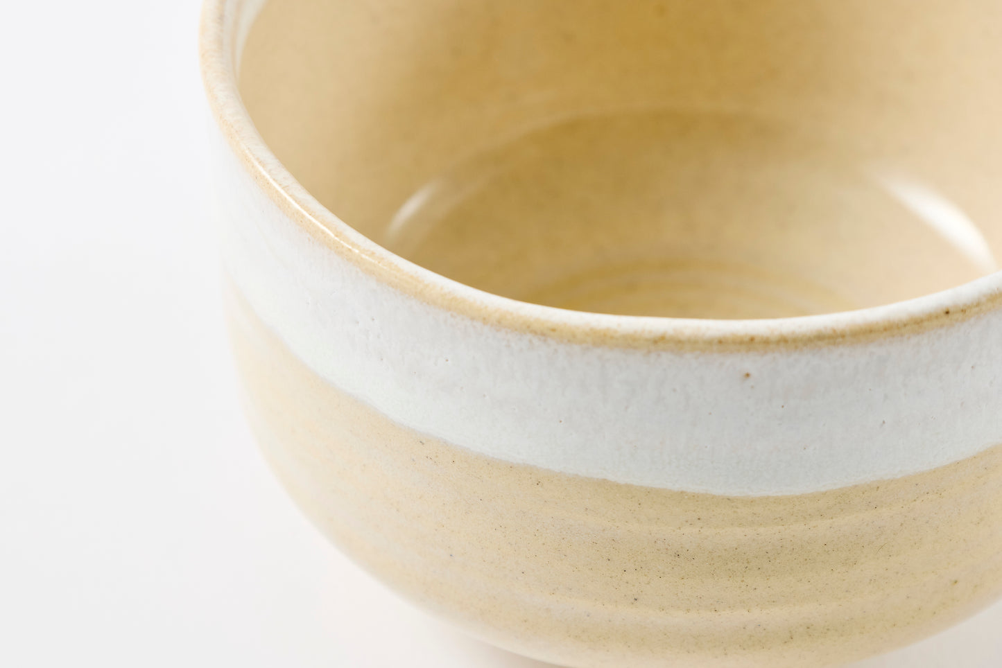 FD White Glaze White Karatsu Drip Nodate Matcha Bowl Hasami Porcelain