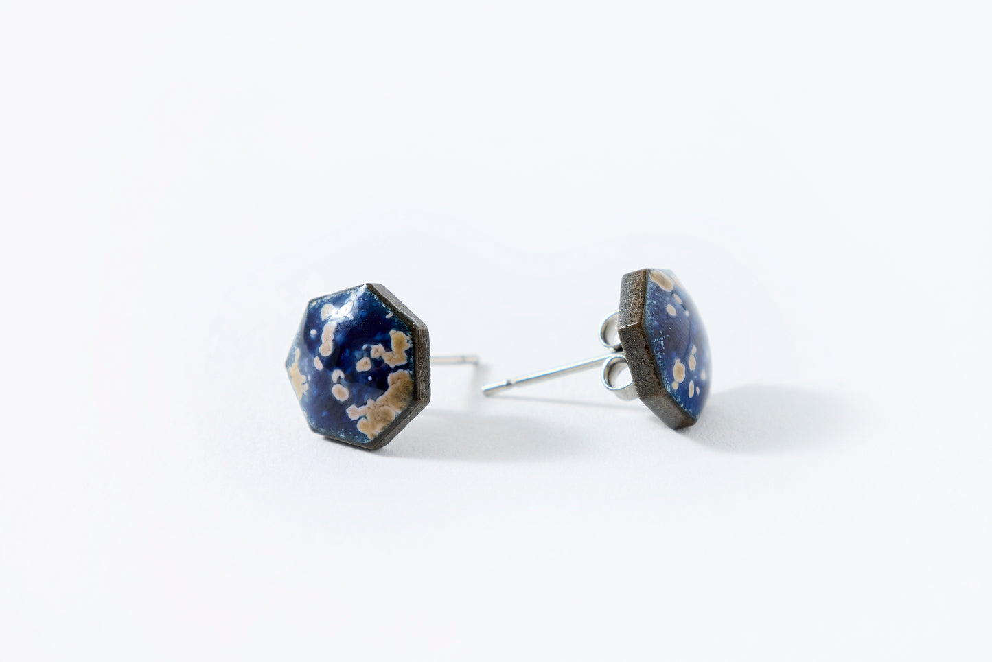 Yoi Heptagon Earrings