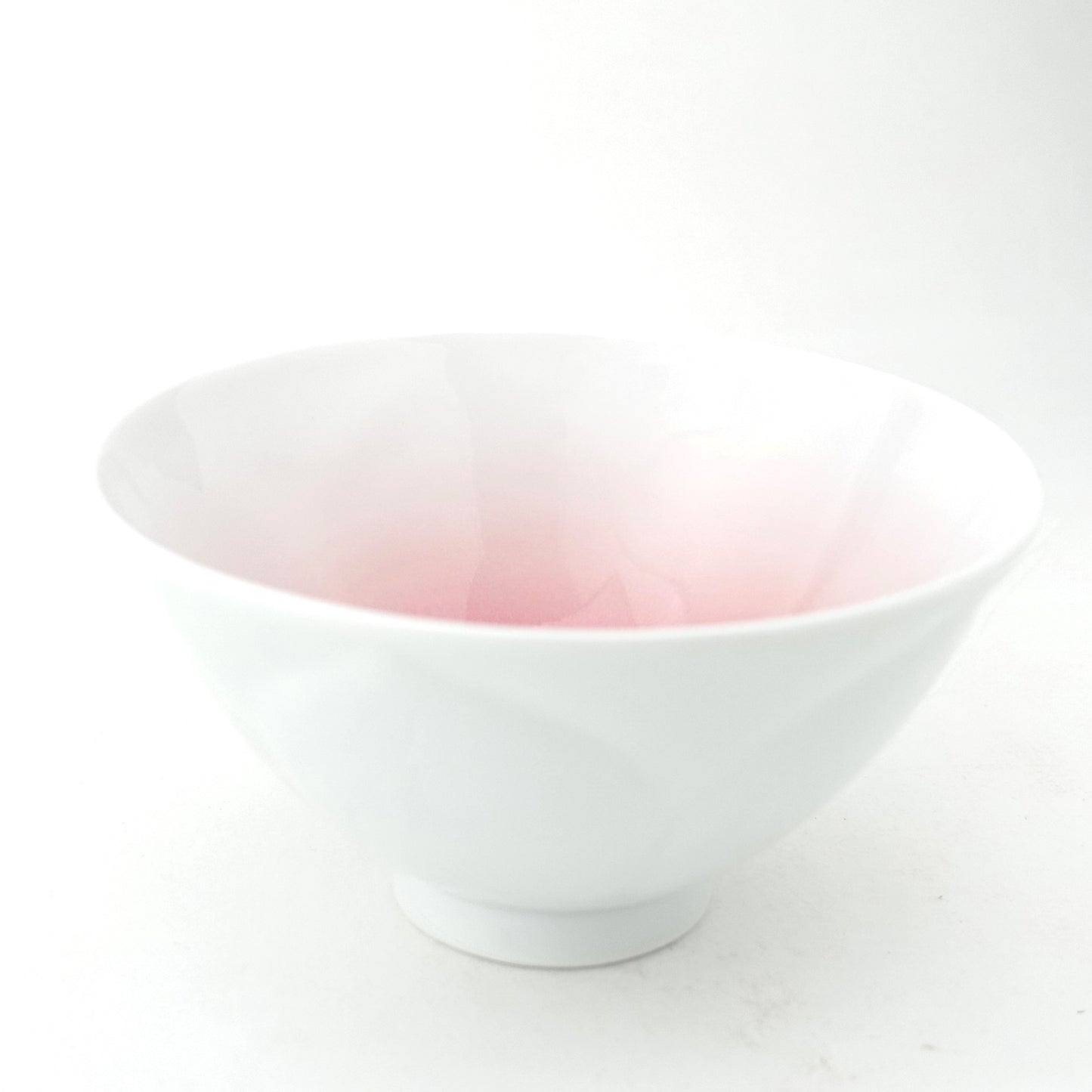 WANOKA Flower-Shaped Rice Bowl PK Arita Porcelain