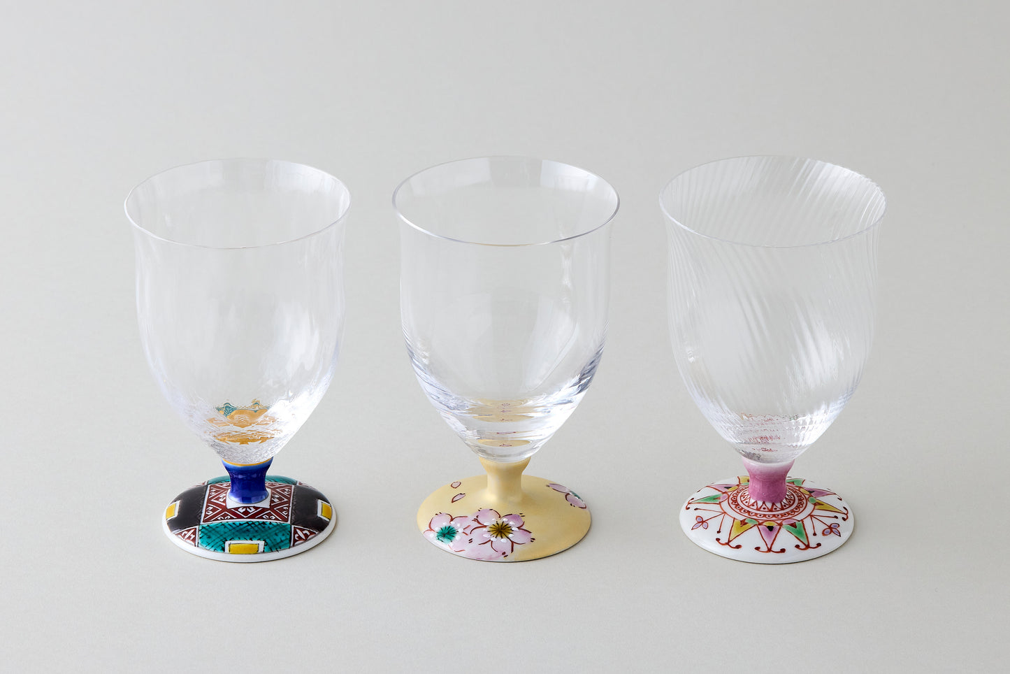 Free Glass Medium (Plain) - Sakura Motif Gold