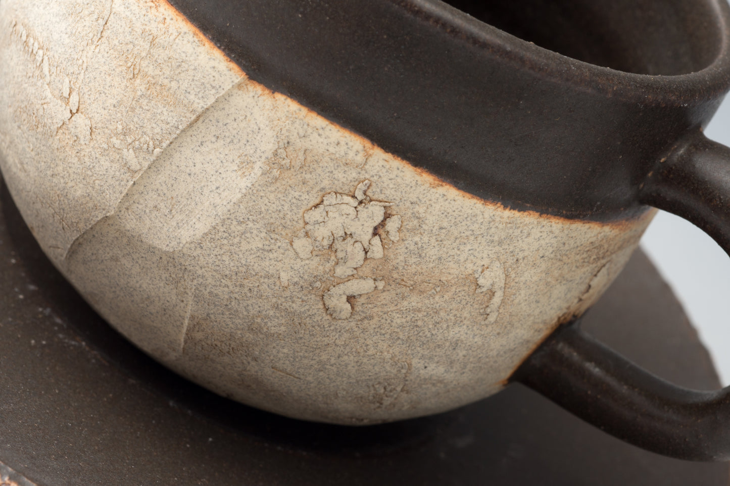 Coffee Cup & Saucer (Round Type)