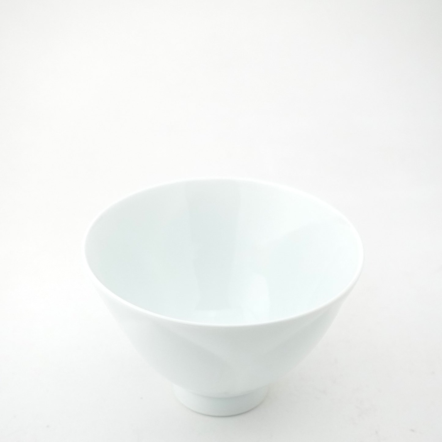 WANOKA Flower-Shaped Teacup WH Arita Porcelain