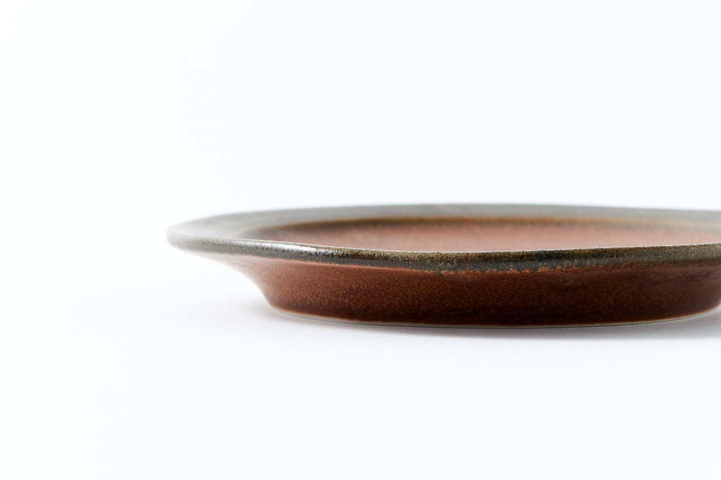 Round Plate Charon