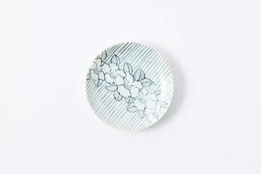 Camellia Motif Nabeshima Komon Small Plate Imari Porcelain