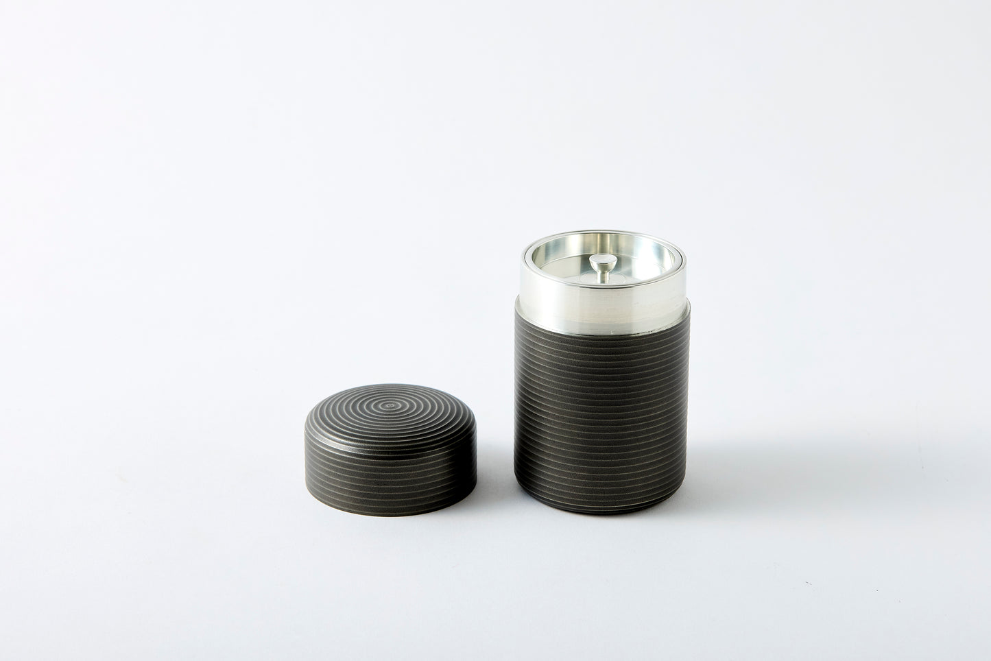 Senju Tea Canister Black Ibushi – 100g