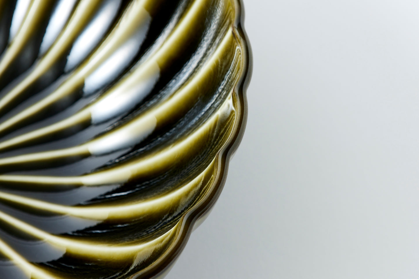 Deep Round Bowl Rikyu Green Large