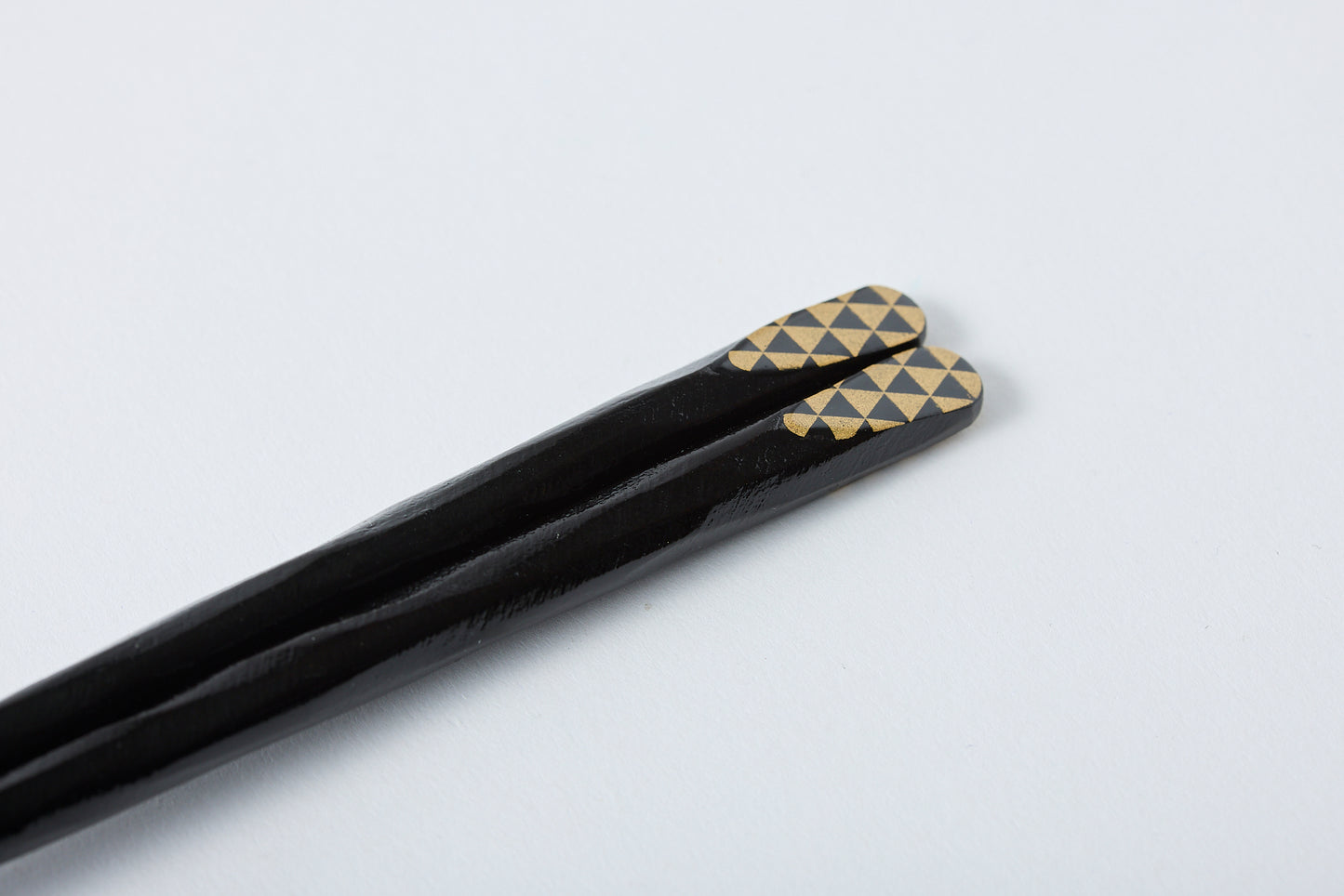 Tensoge Scale Medium