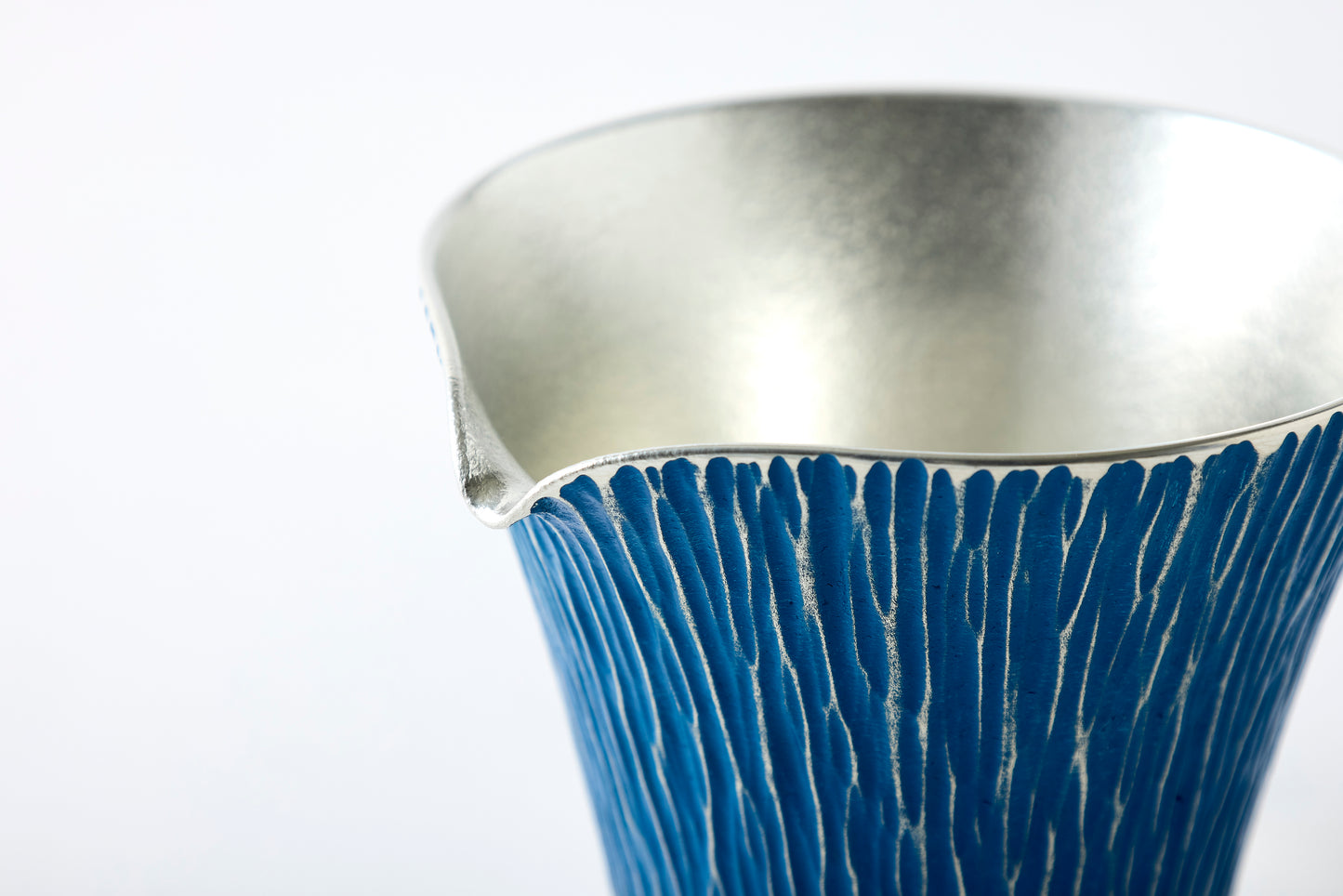 Mt. Fuji Sake Server Blue – 300ml