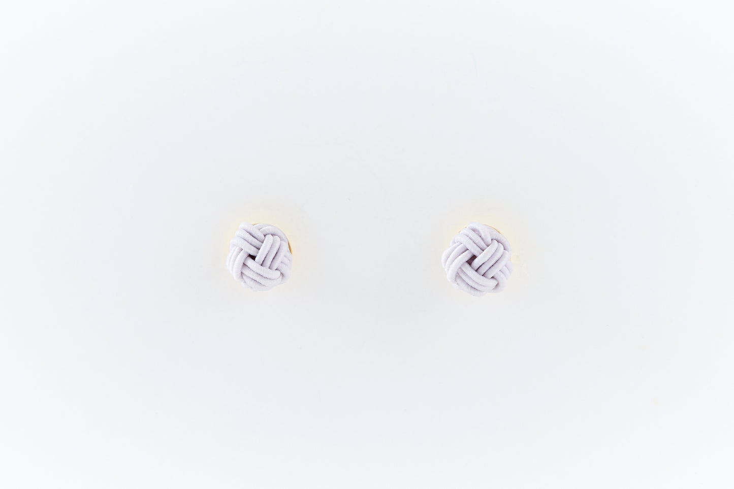 Musubi-dama | Post Pierced Earrings -Cherry Blossom Gray