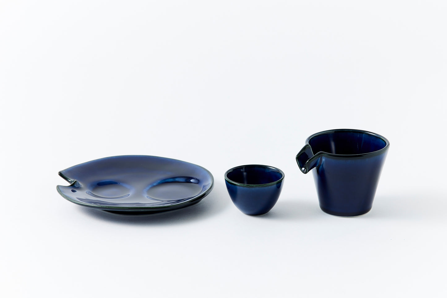 Shizuru Cold Sake Server Egg Plant Navy Blue