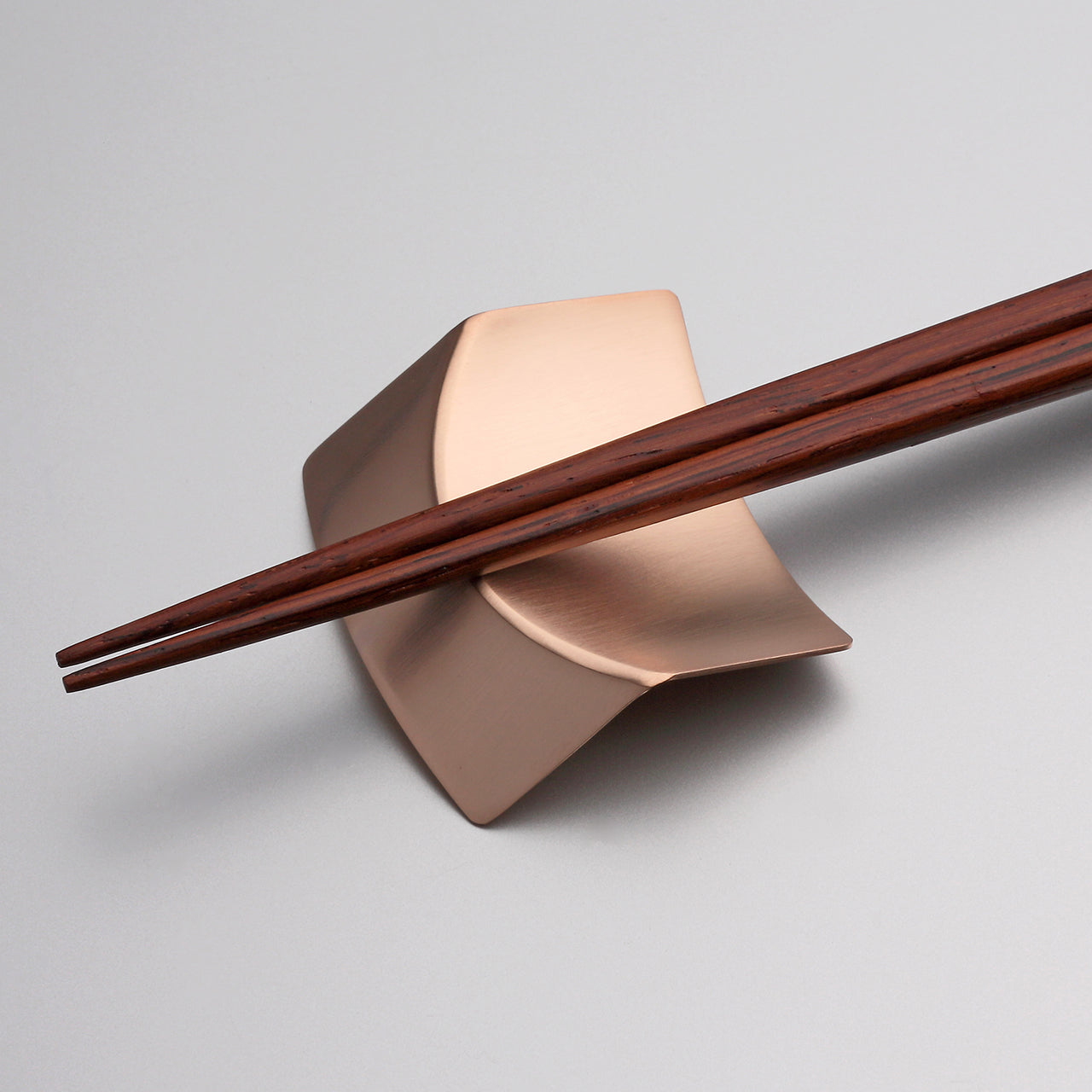 Chopstick Rest・ORI (Satin Pink Gold Finish)