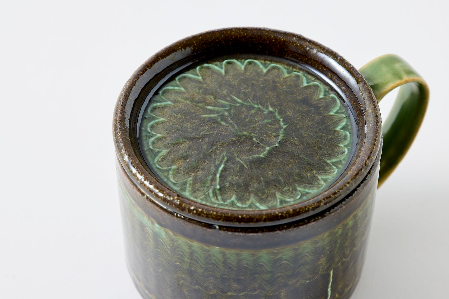 FD Green Glaze Bold Double Brush Stroke Lidded Mug Hasami Porcelain