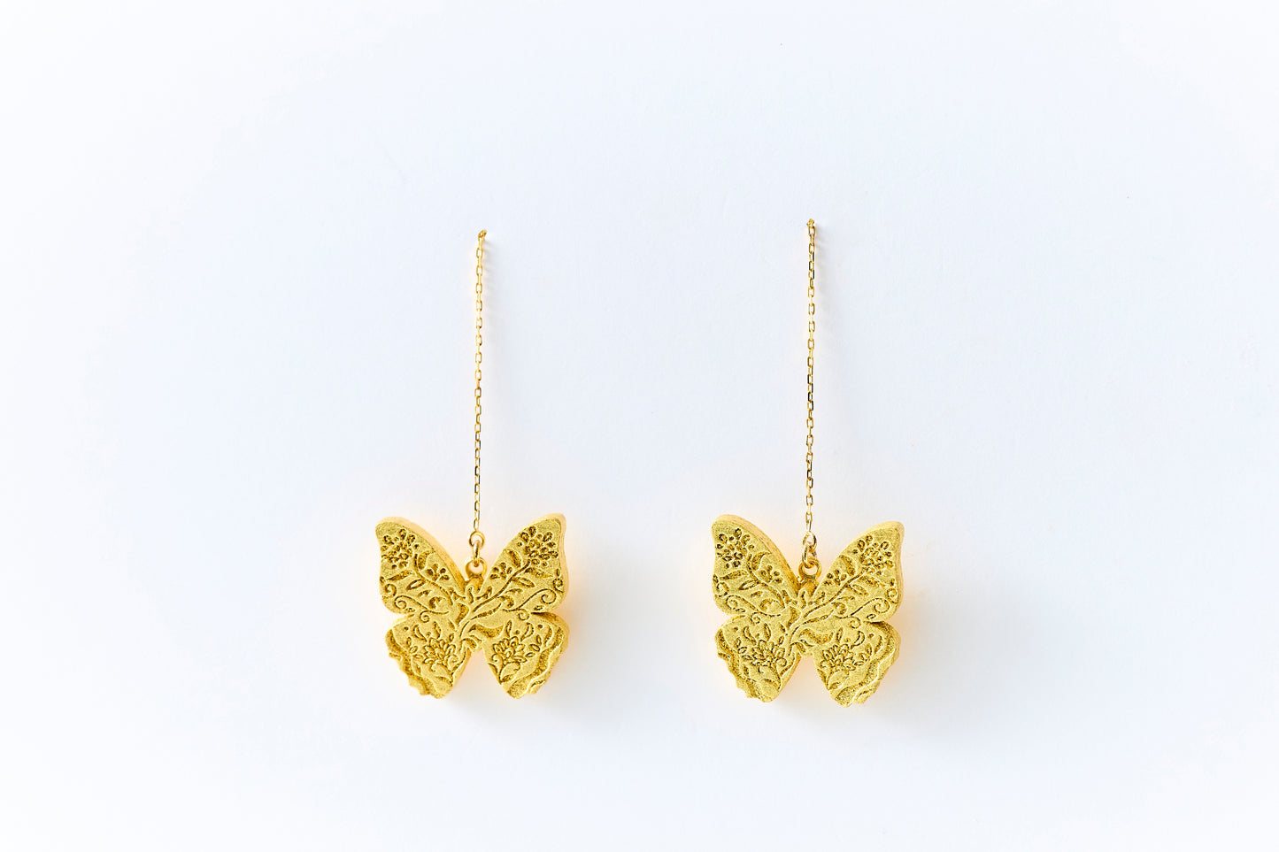 HAKUCESSORY Earrings Good Luck Gold