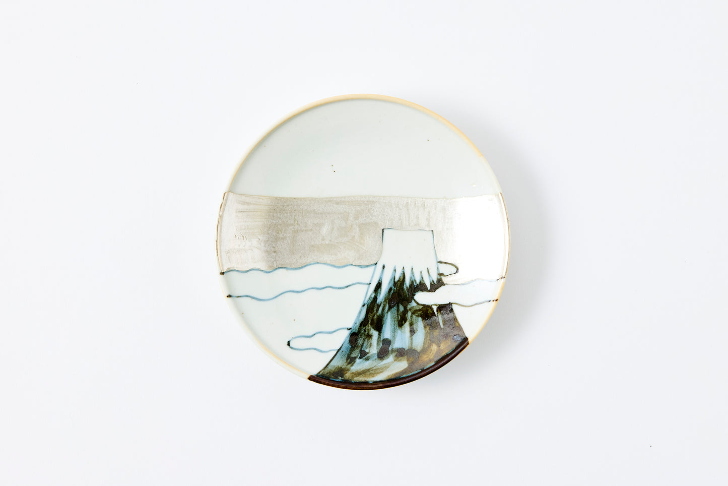 Silver-Accented Mt. Fuji 4-inch Plate Imari Porcelain