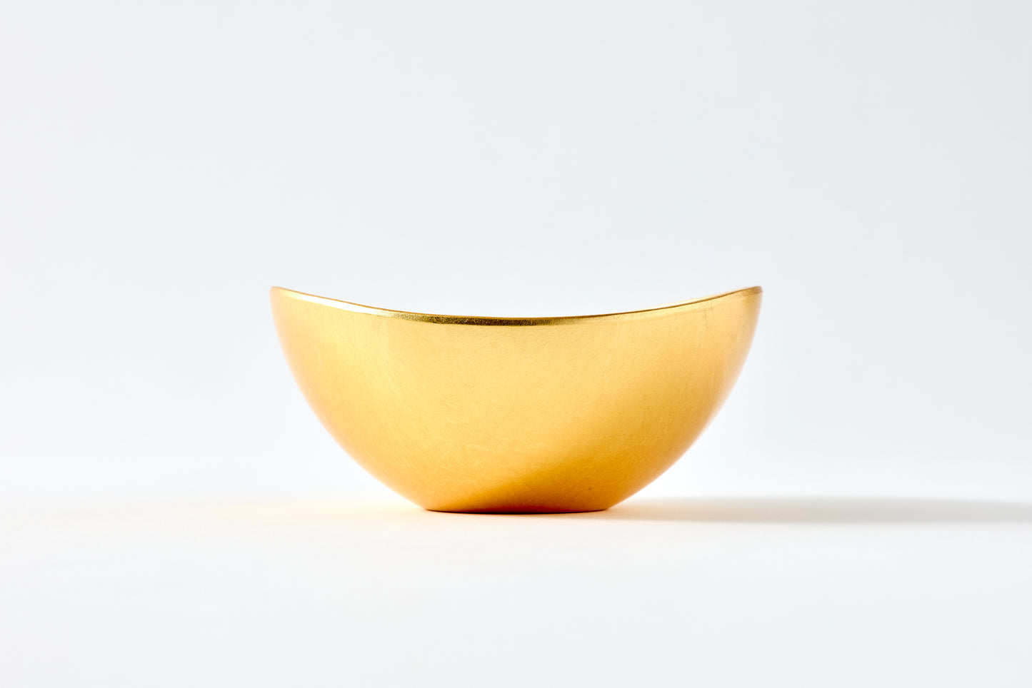 wave bowl / gold leaf