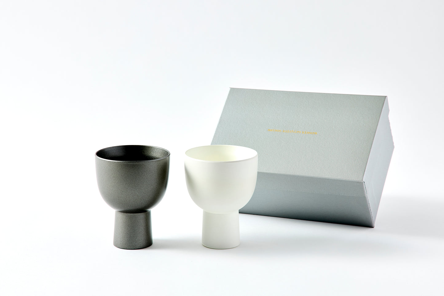 cup 115 / silver metallic