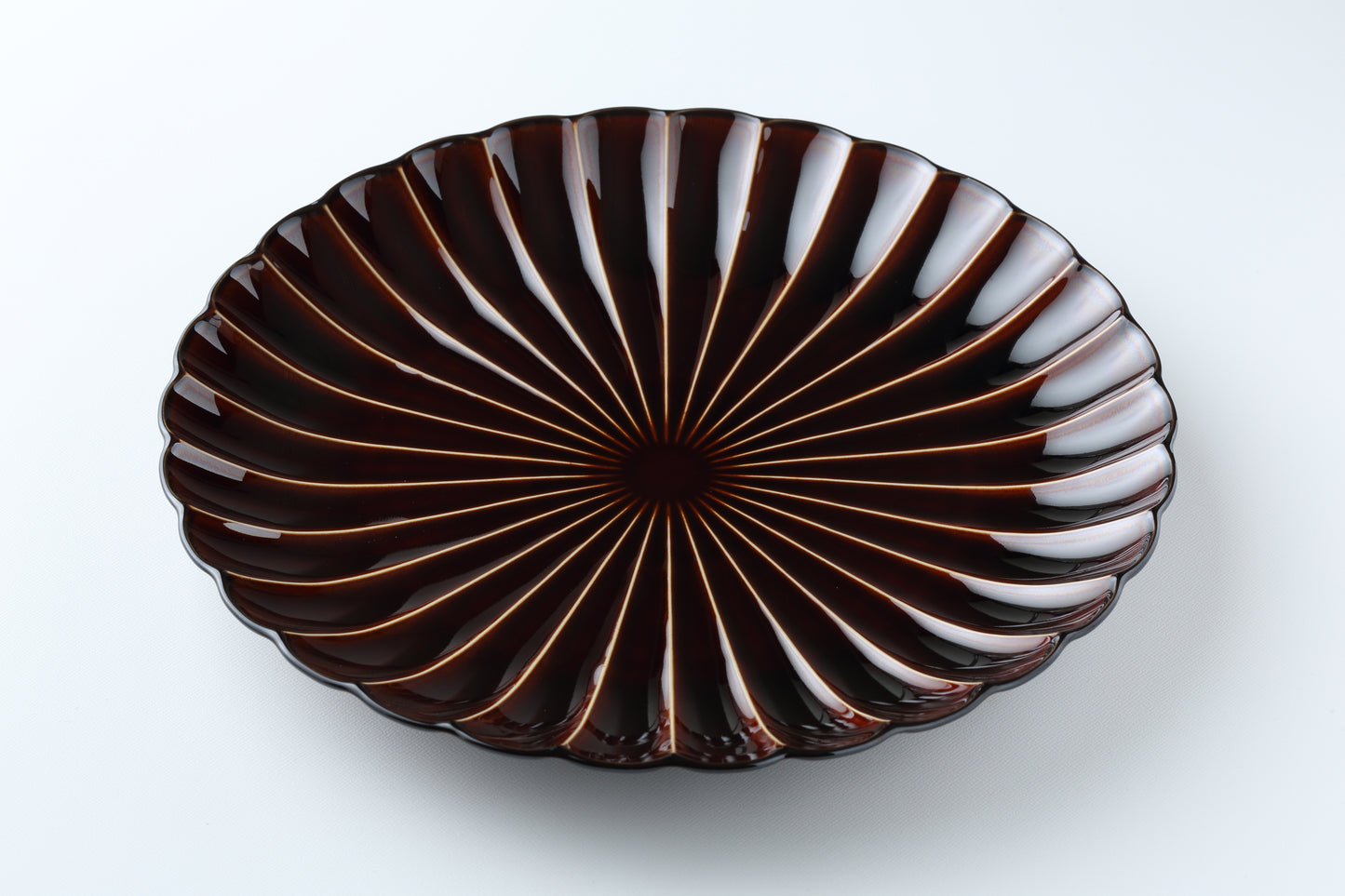 11-inch Plate Lacquer Brown
