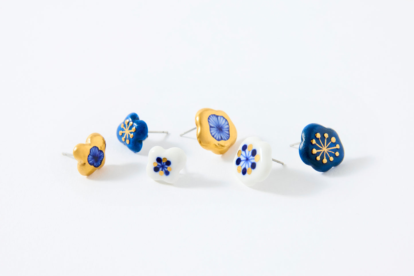 Watagumo Hana-Jugusa Large Earrings