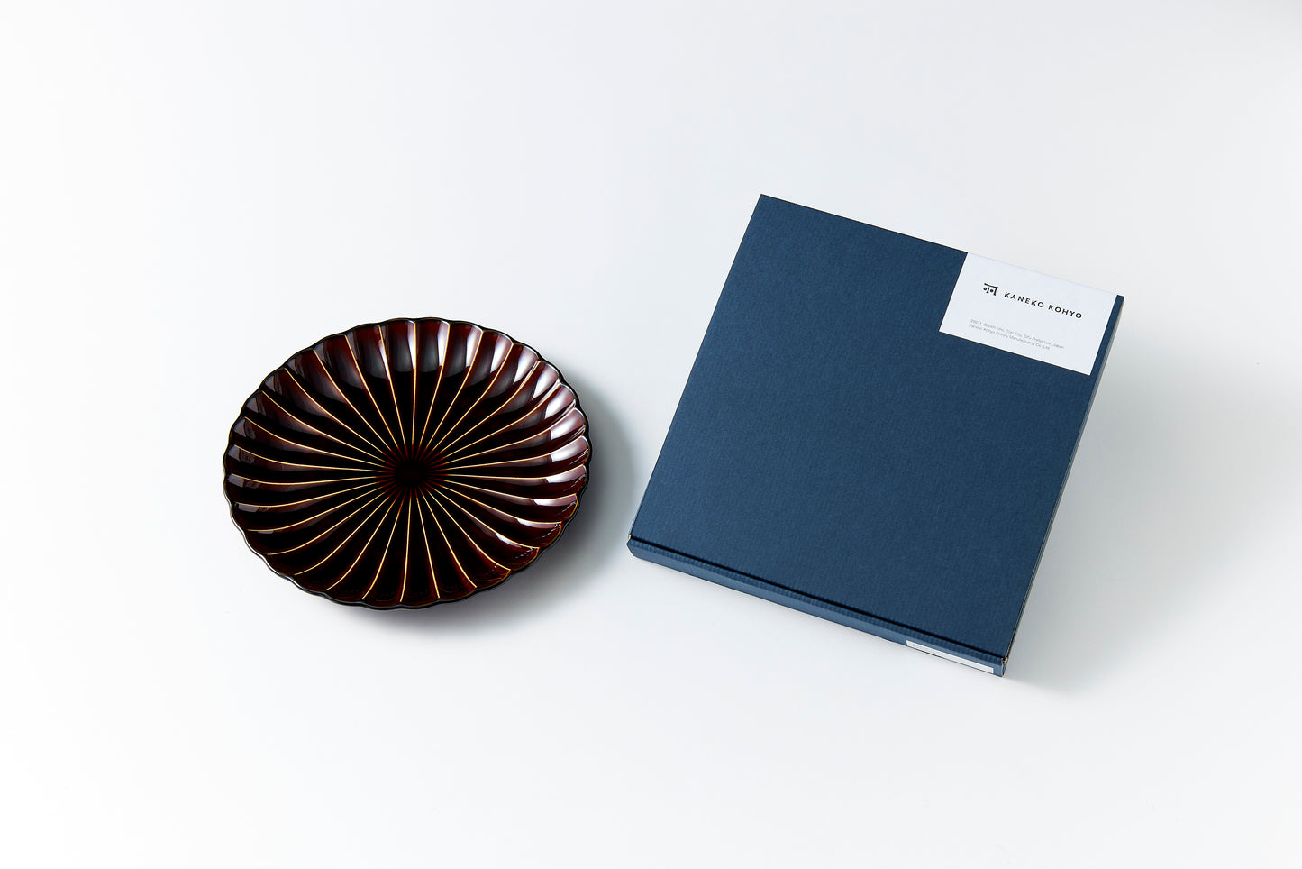 11-inch Plate Lacquer Brown