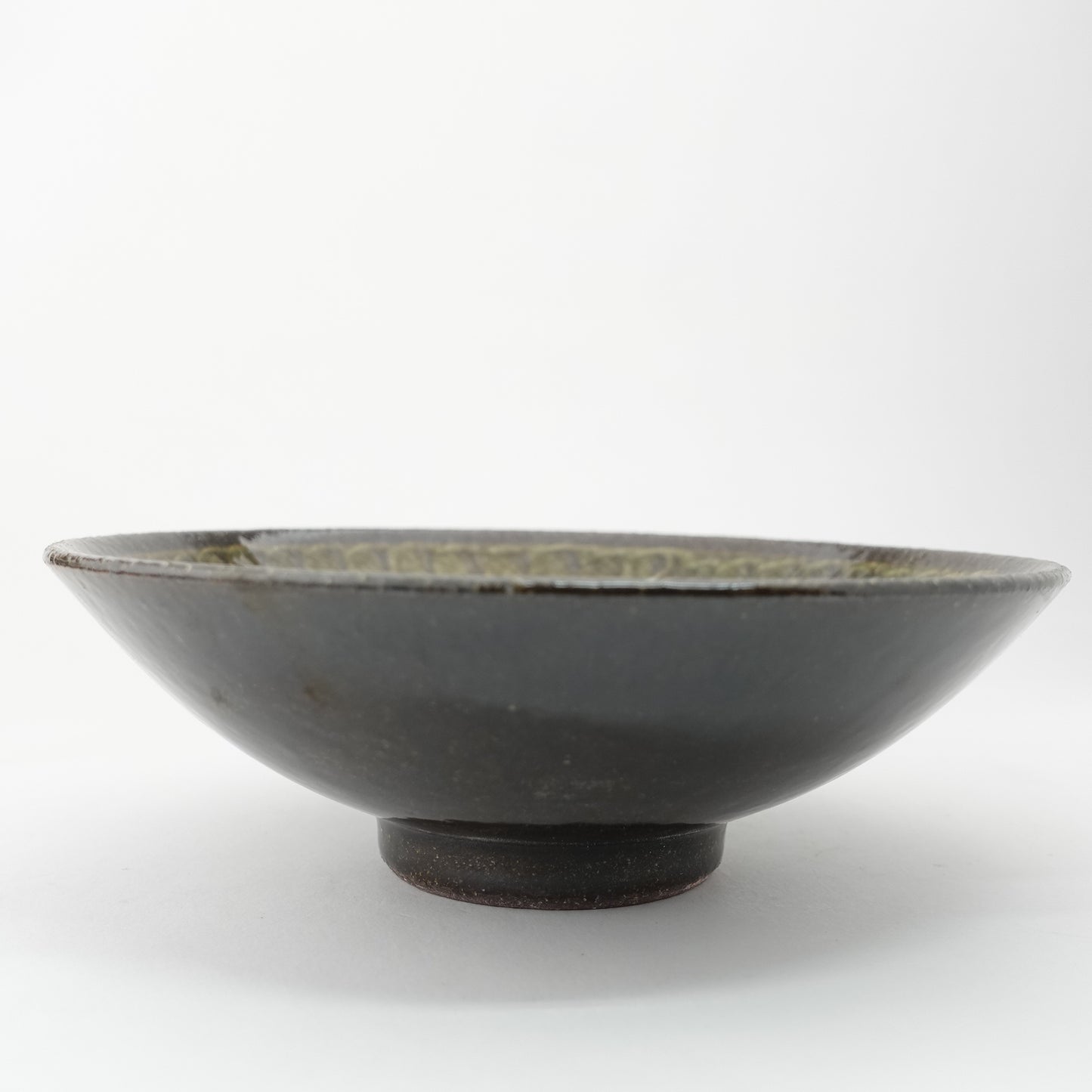 FD Green Glaze Bold Double Brush Stroke Mehagi 5.5-inch Flat Bowl Hasami Porcelain