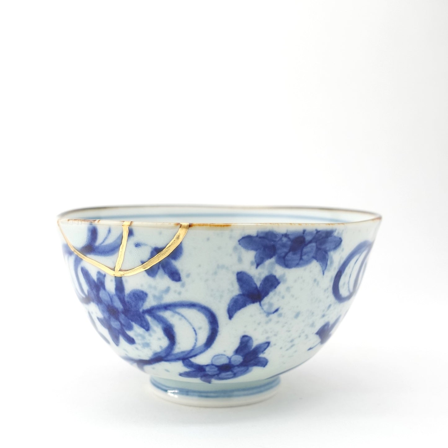 Gold Line Kosome Water Stream Rice Bowl Imari Porcelain