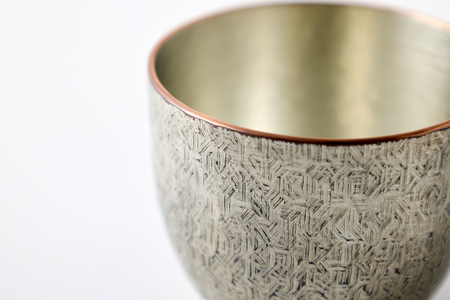 Sake Cup – Crossed Blades / Silver White