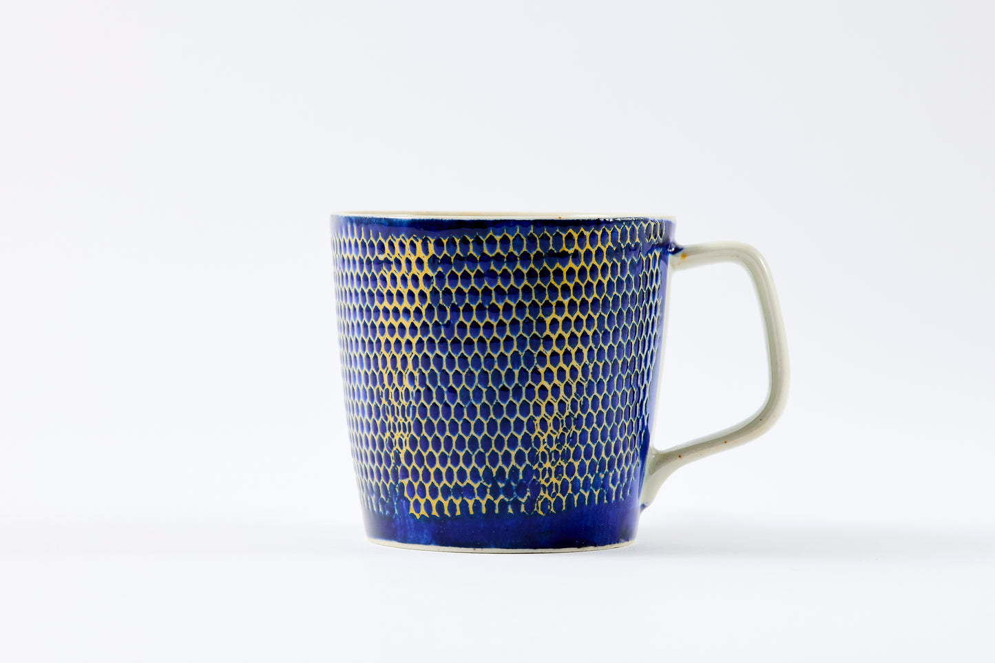 Inban AMIE Coffee Mug Hasami Porcelain