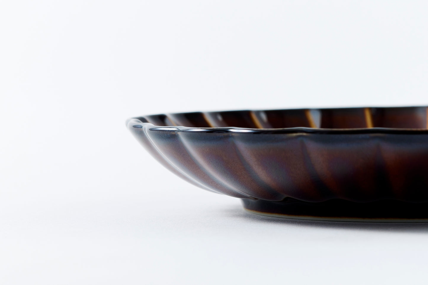 5-inch Plate Lacquer Brown