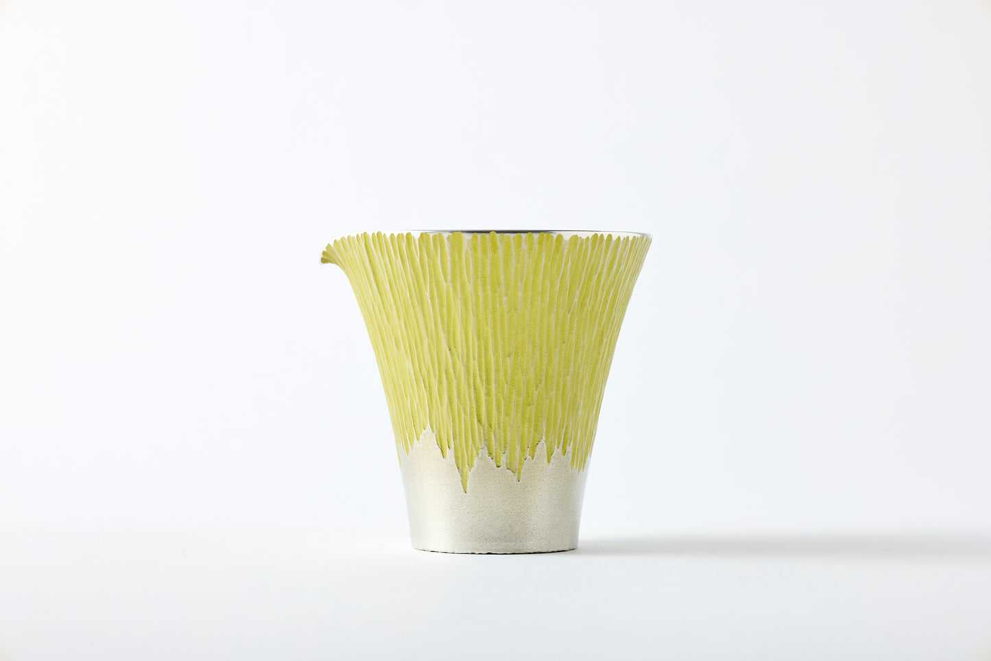 Mt. Fuji Sake Server Yellow – 300ml