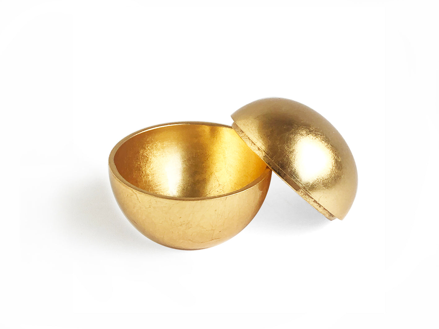 globe / gold leaf