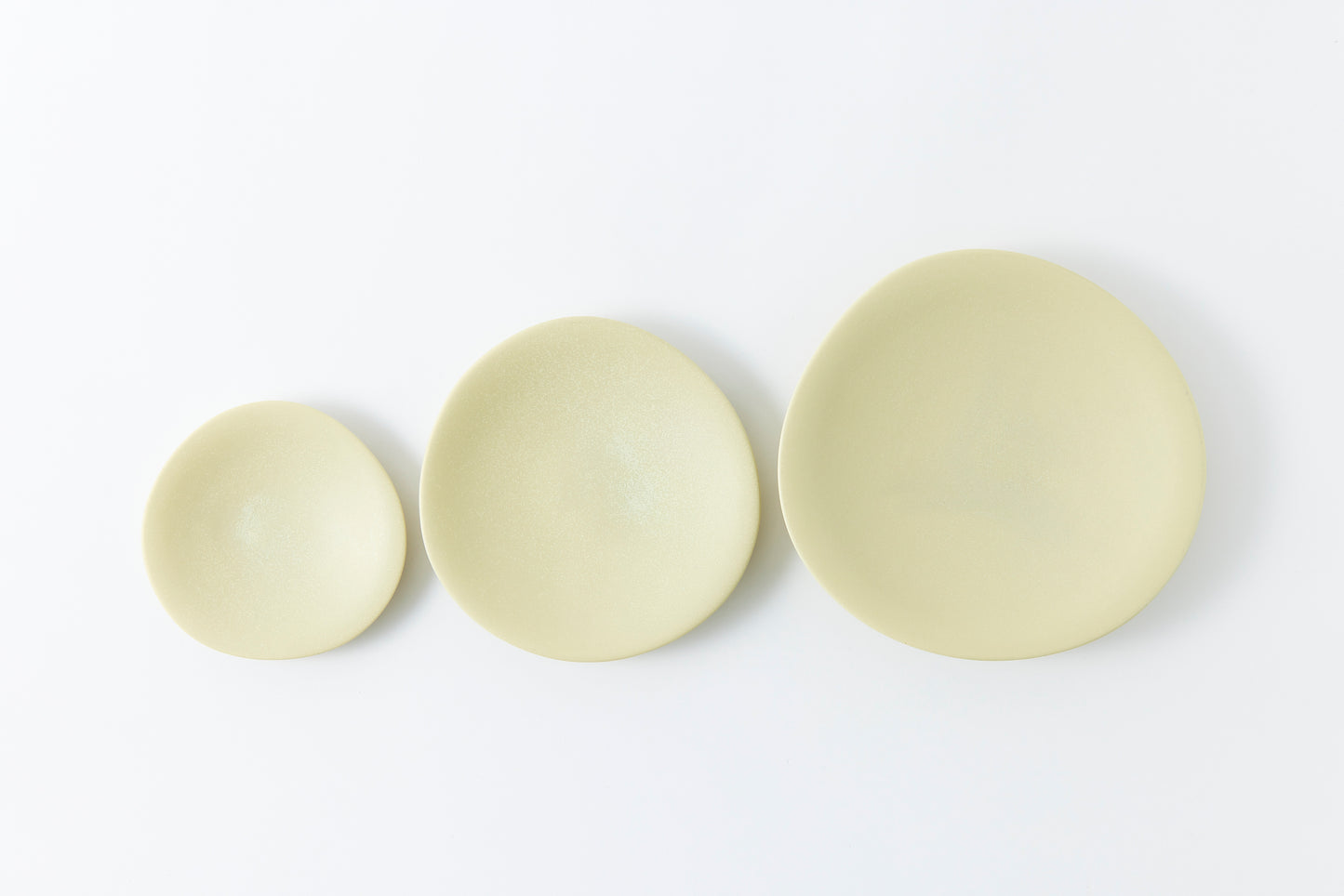 Domino de pasta. Plate Yellow L