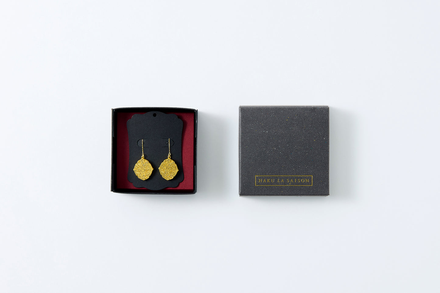 HAKUCESSORY Earrings Beauty Luck Gold