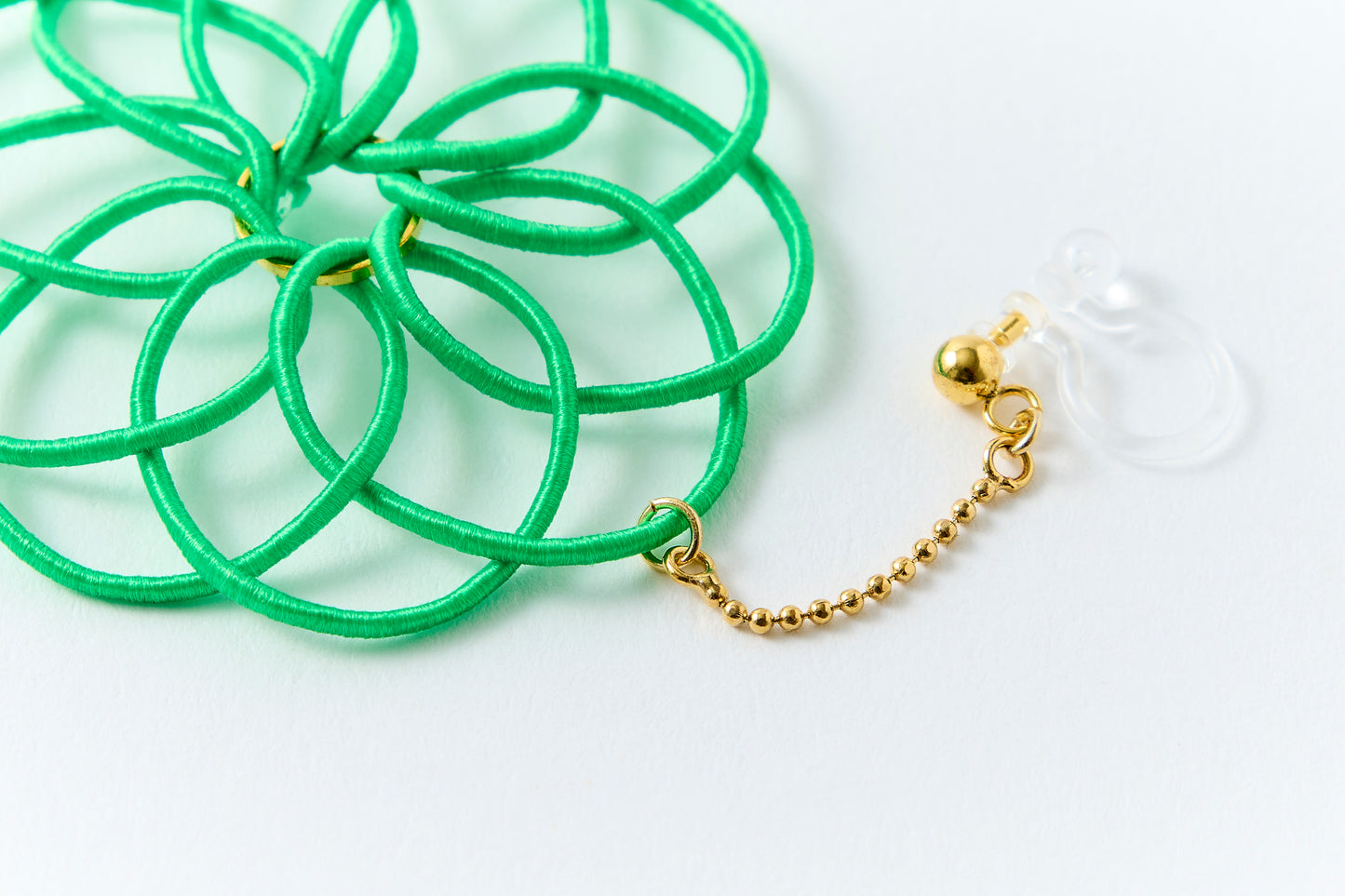 Hana Wind Chime | Non-Pierced Earrings (Resin) - Fresh Leaf Green