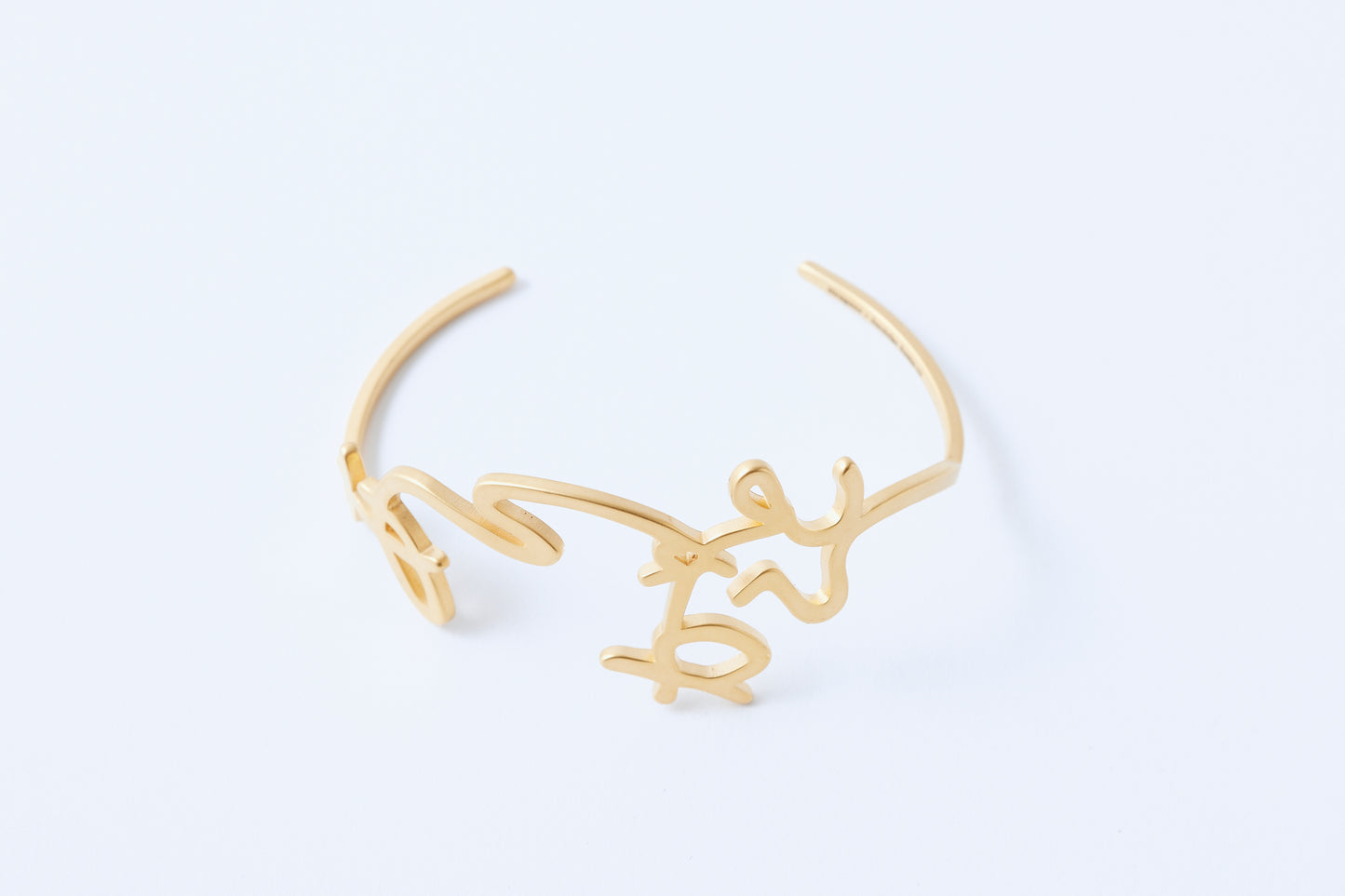 Arigatou Bangle Medium Gold
