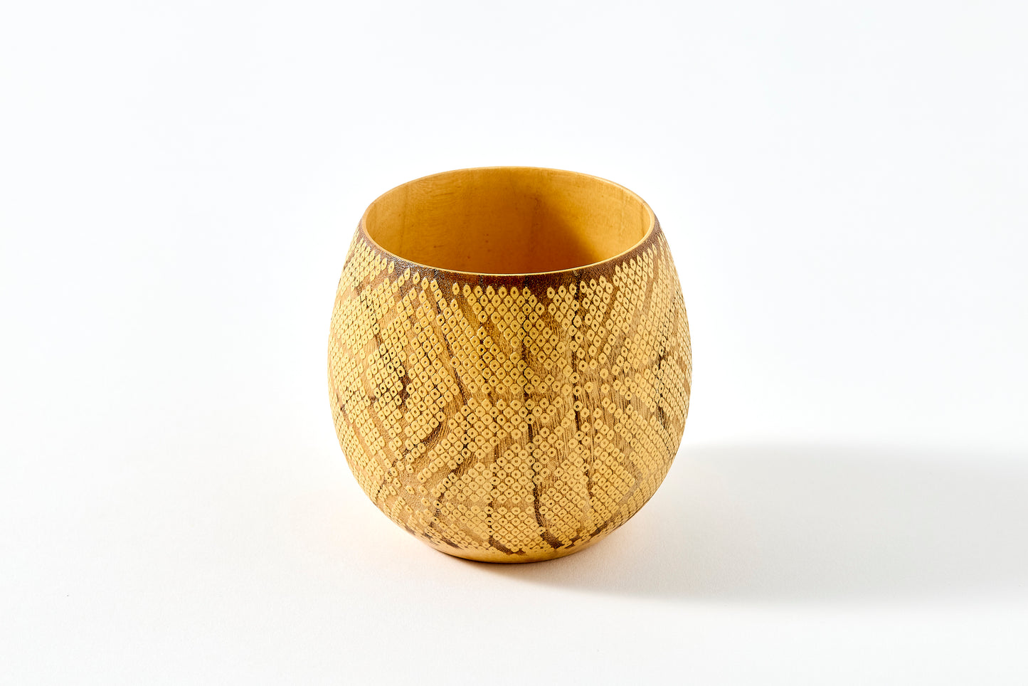 Cup – Hitokoshi Asanoha Pattern in Unbleached White