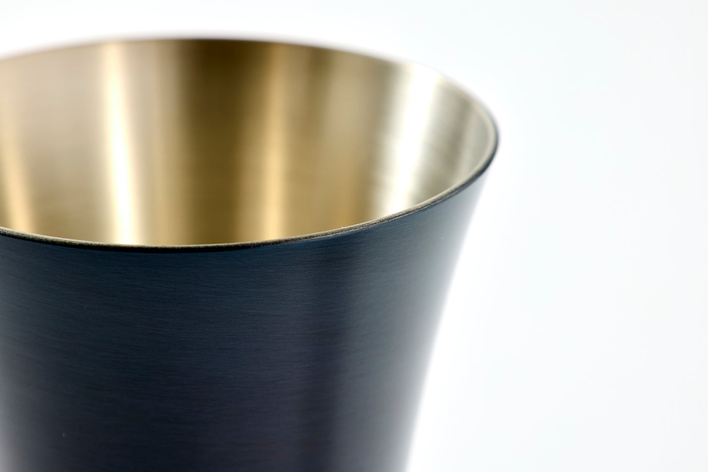 Pilsner Cup 420ml Black Copper Finish