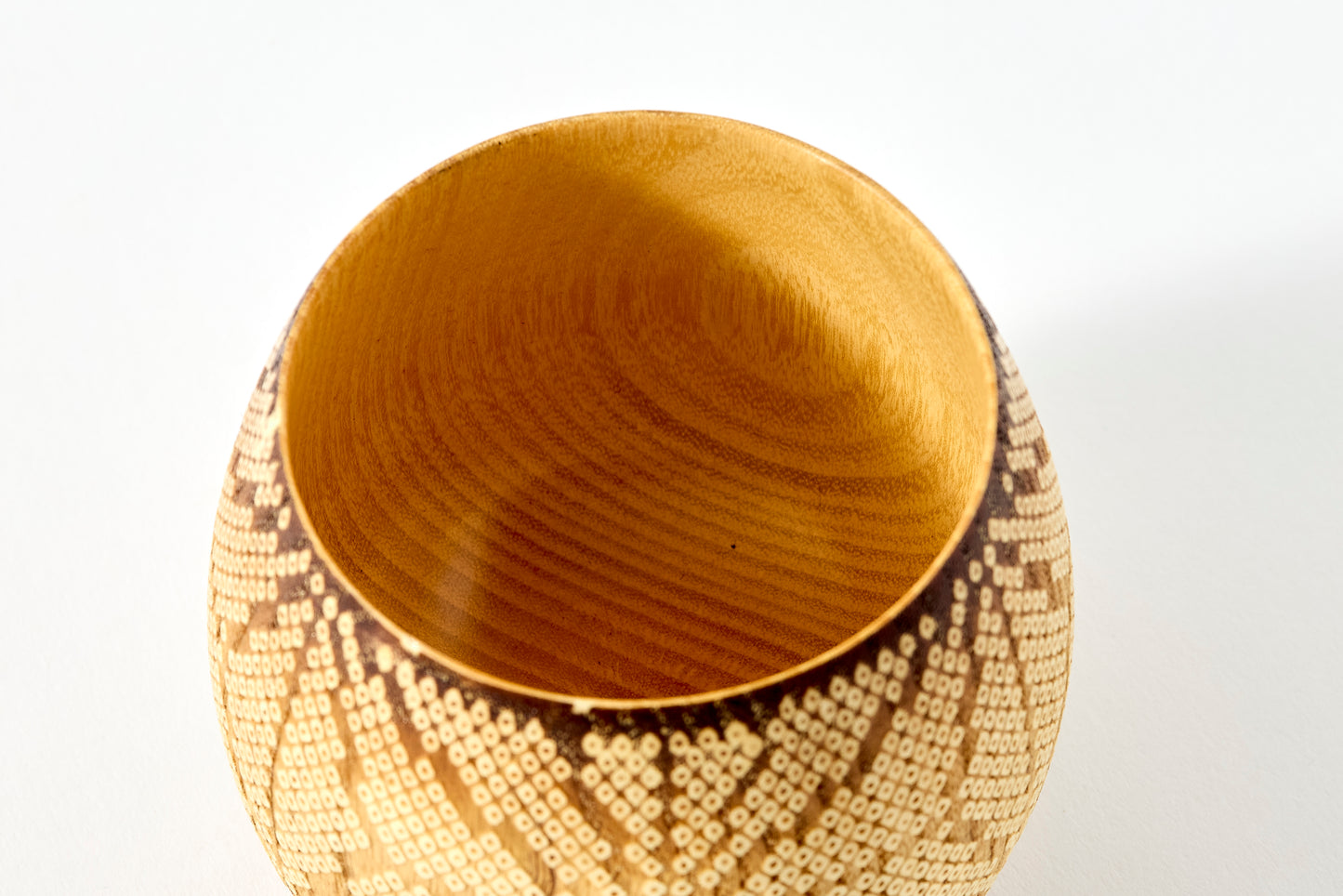 Cup – Hitokoshi Asanoha Pattern in White