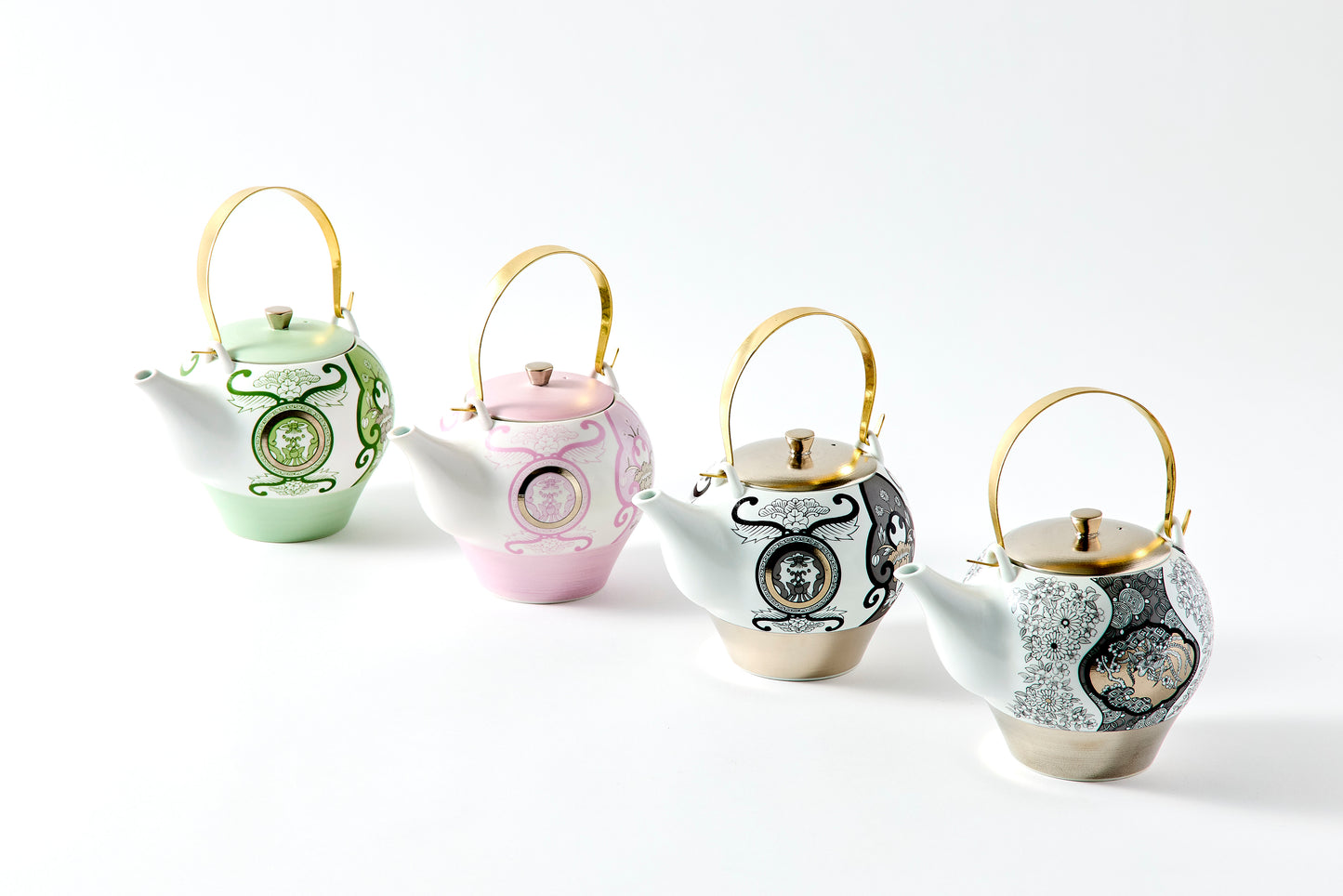 Teapot 600ml - JT Koimari Floral Pattern