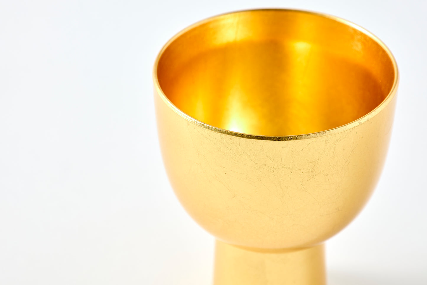 pharaoh cup 115 / gold leaf