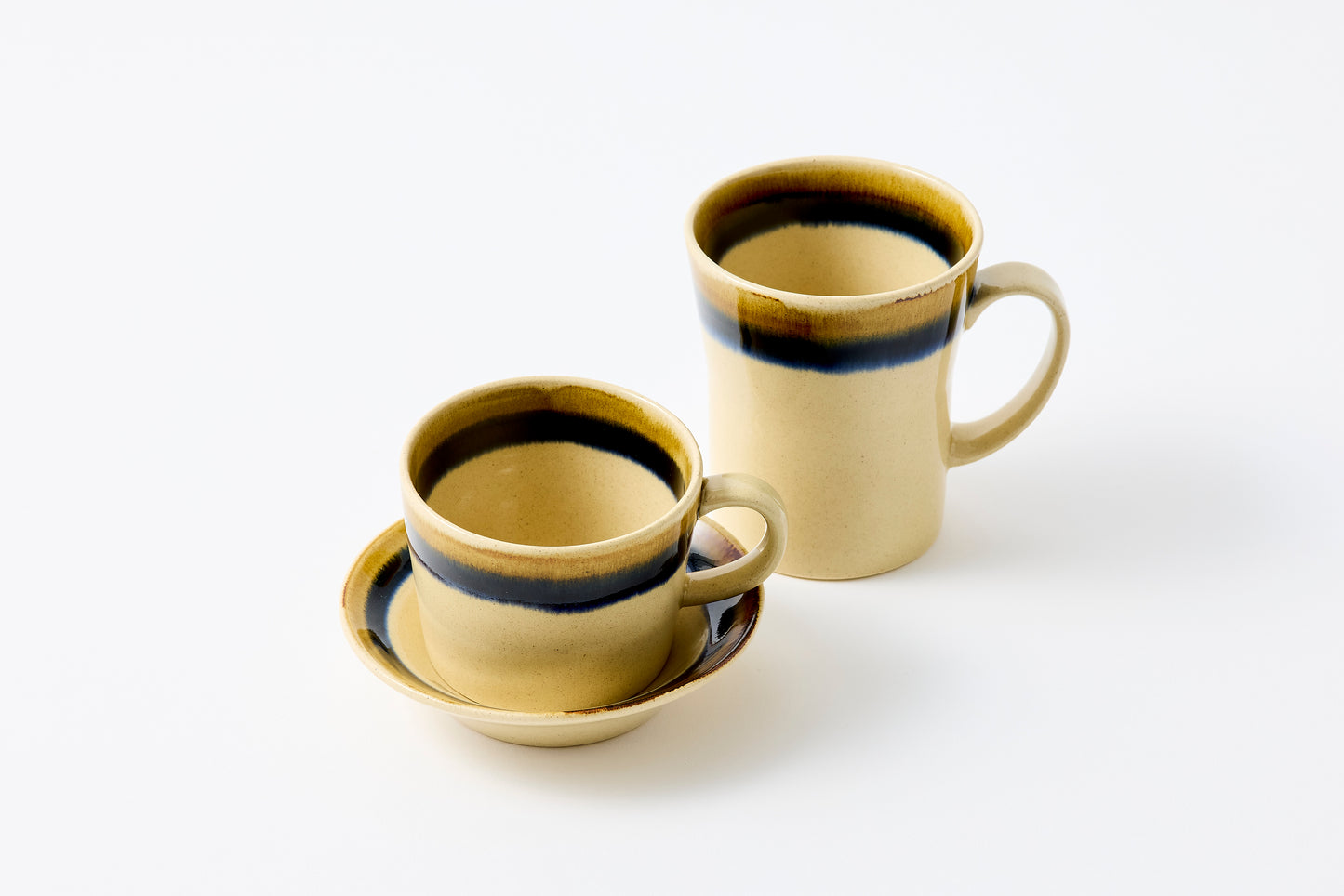 Two-Tone Wrapped Cup & Saucer Hasami Porcelain