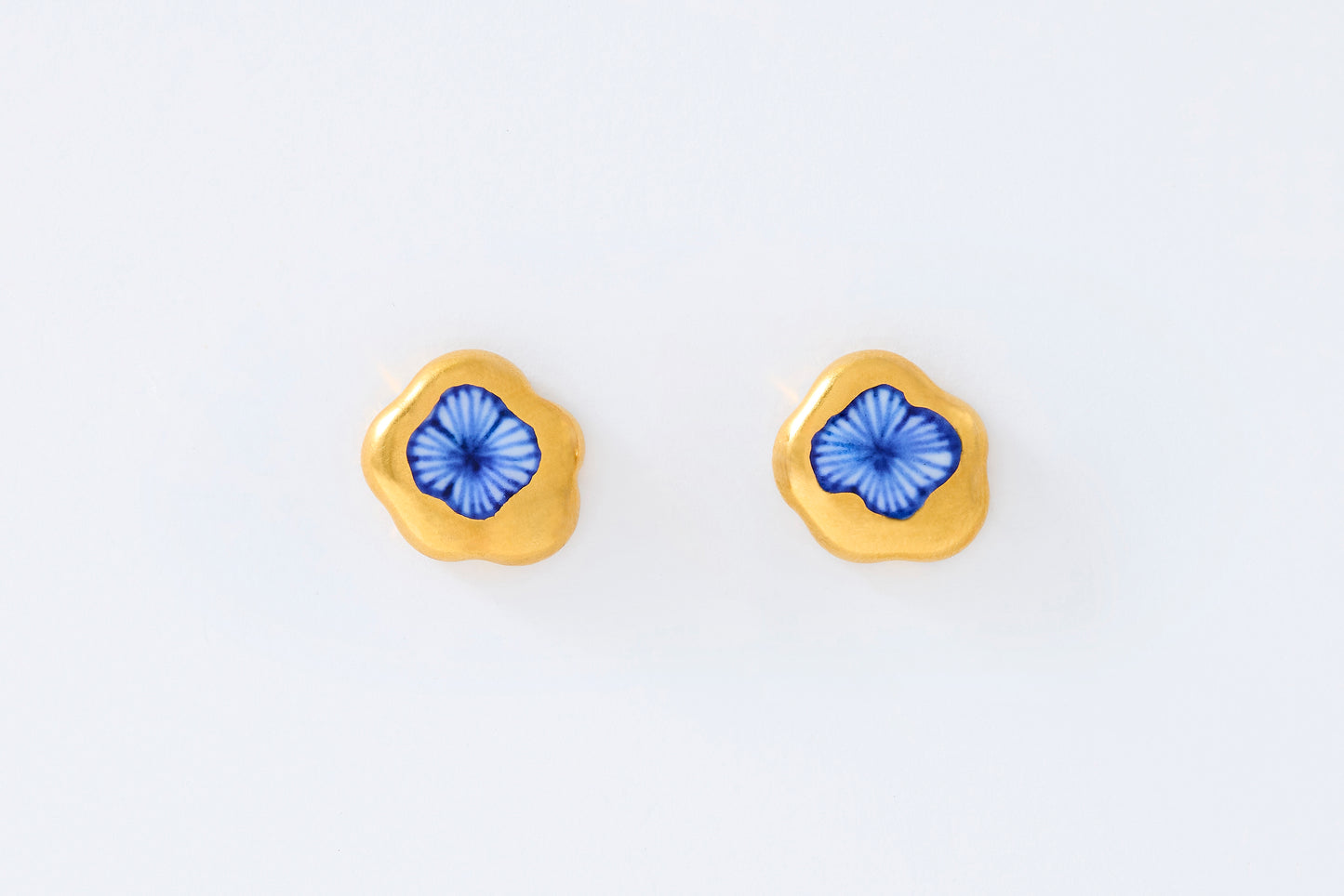 Watagumo Hana-Jugusa Large Earrings